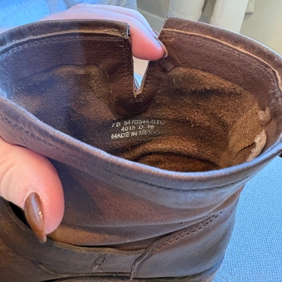 Frye Veronica Booties size 7 women’s - Picture 2 of 5